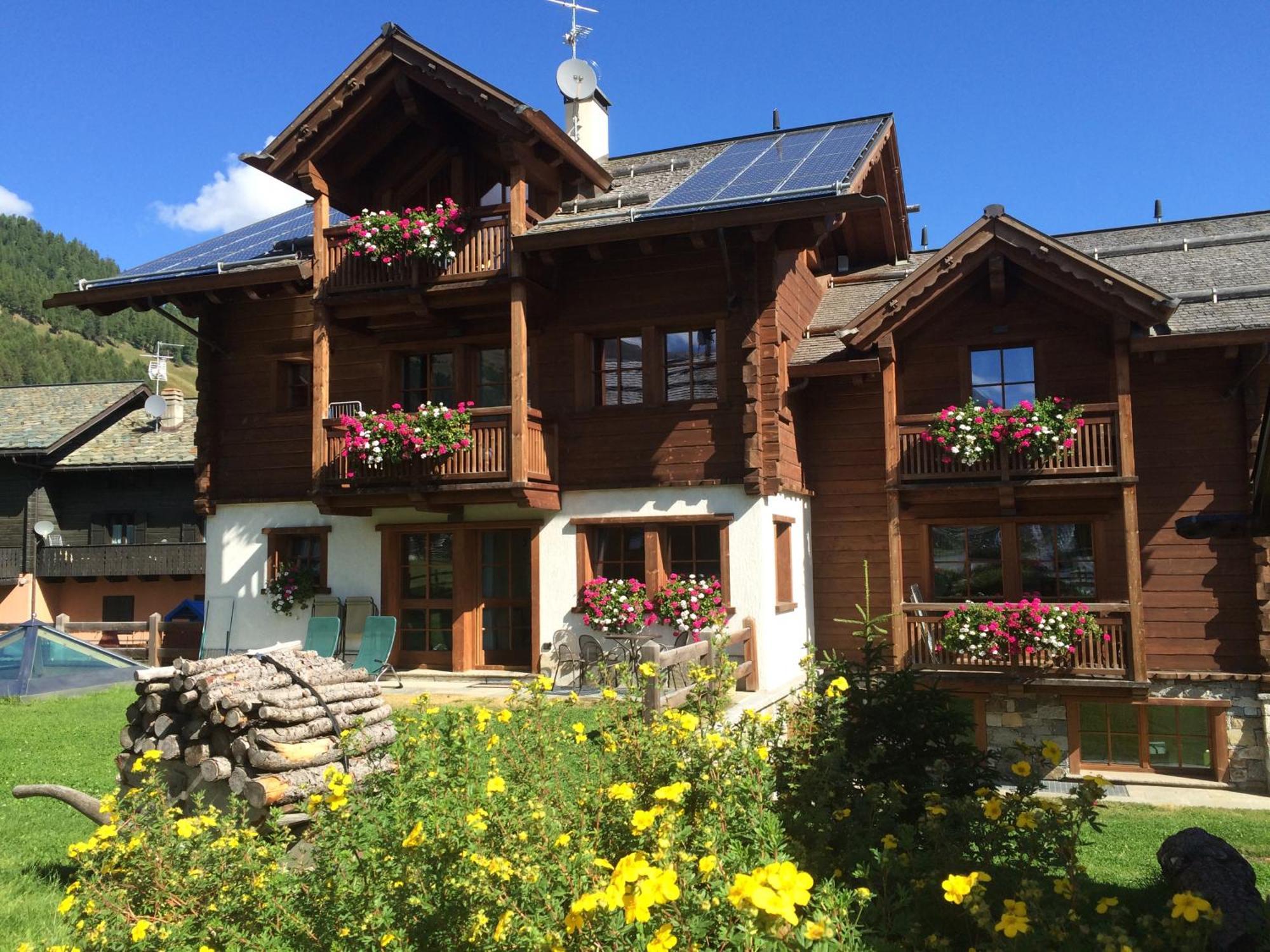 Chalet Nada Livigno Bagian luar foto