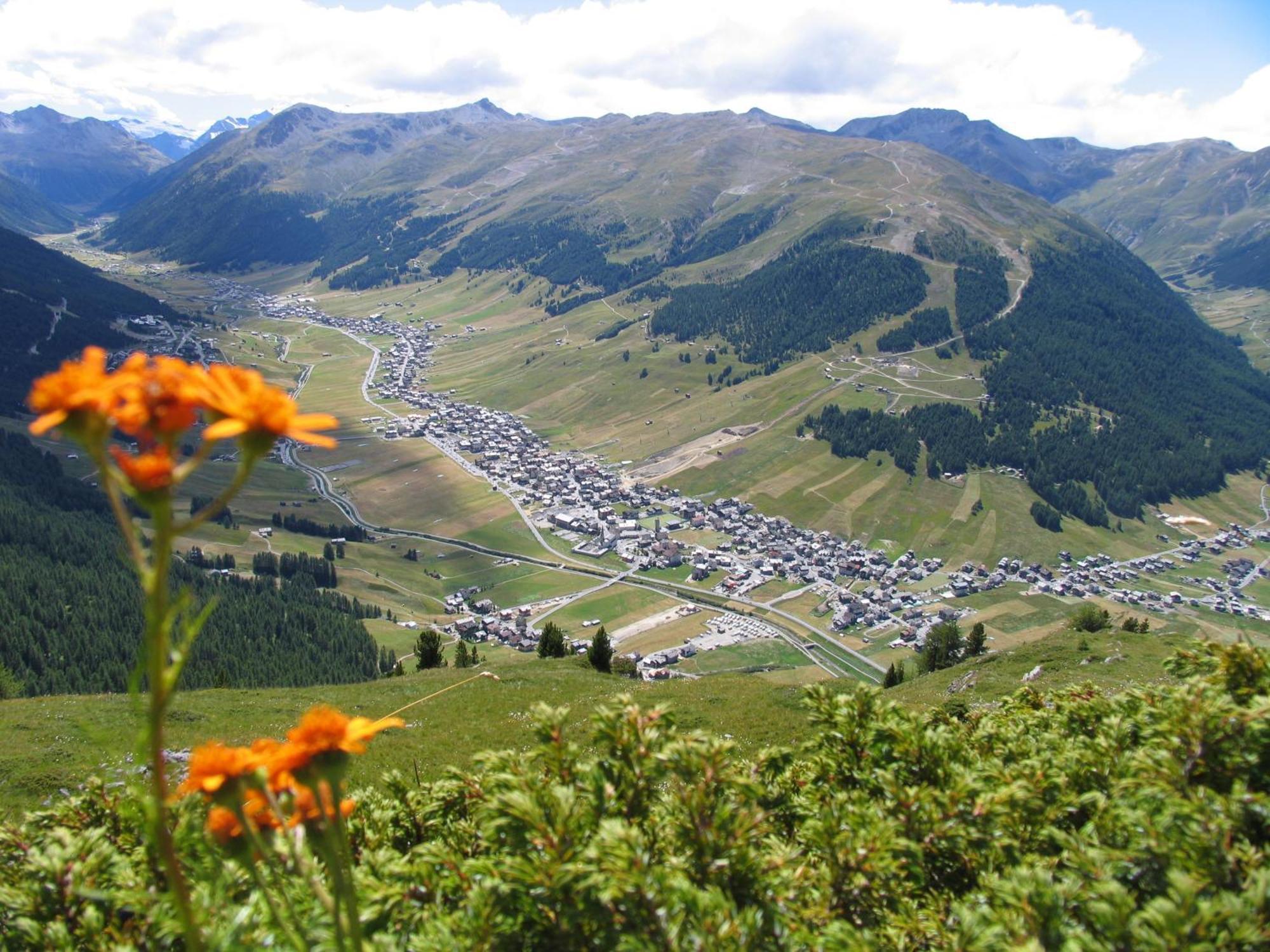 Chalet Nada Livigno Bagian luar foto