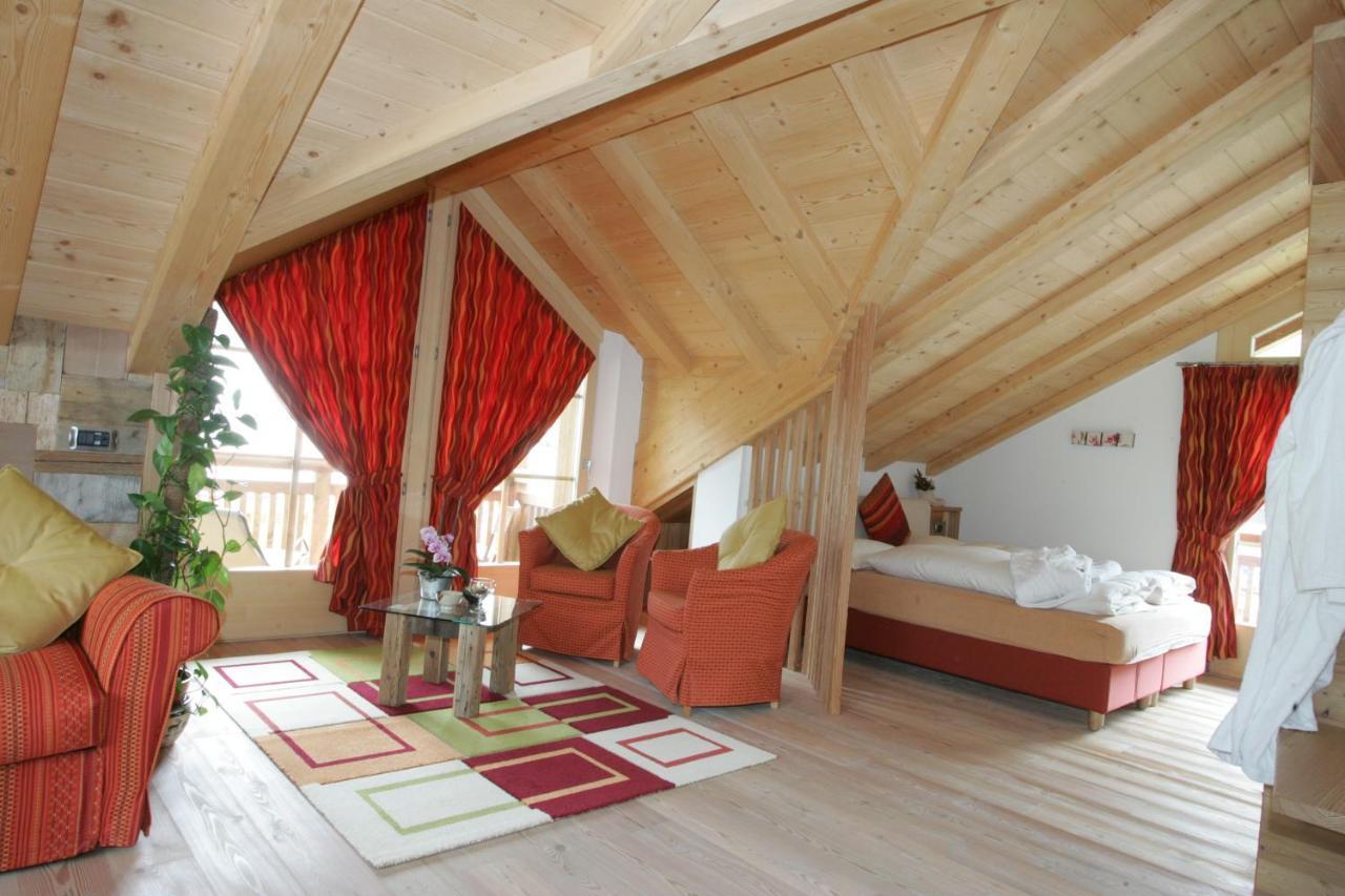 Chalet Nada Livigno Bagian luar foto