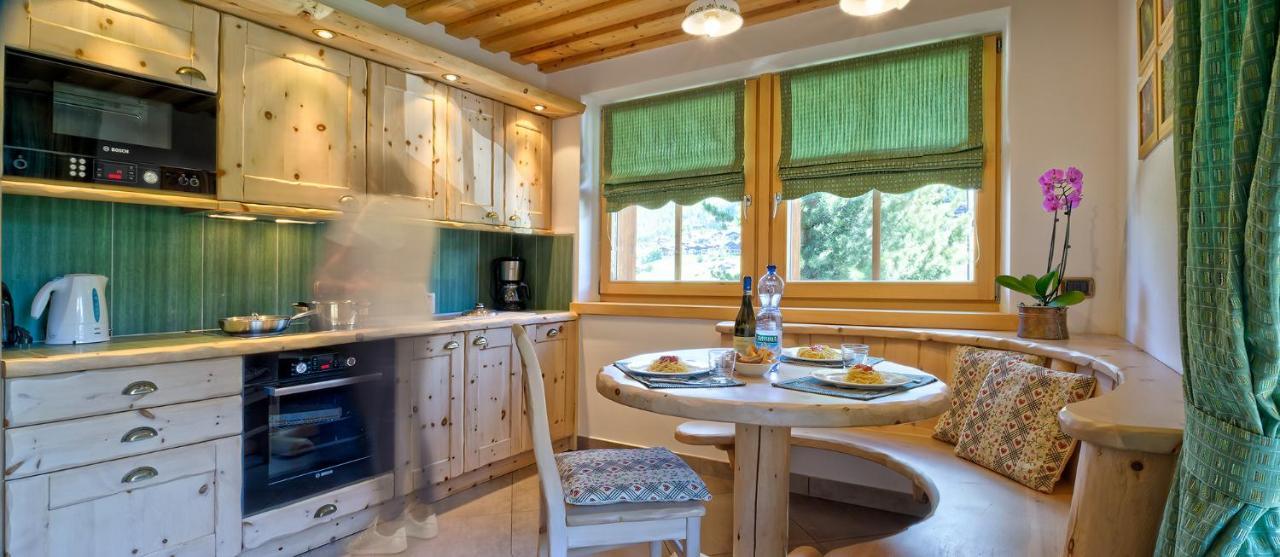 Chalet Nada Livigno Bagian luar foto